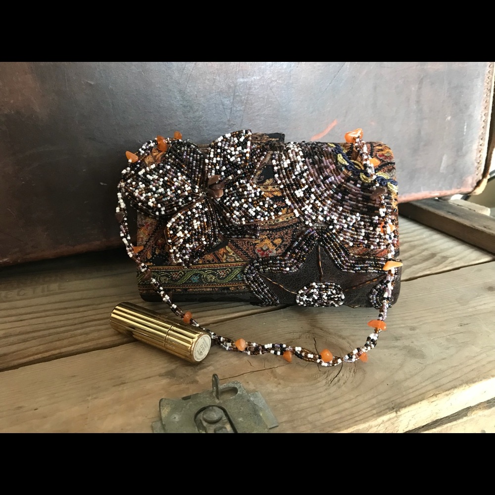 🛍 Beautiful Cocktail Purse - Picture 4 of 6
